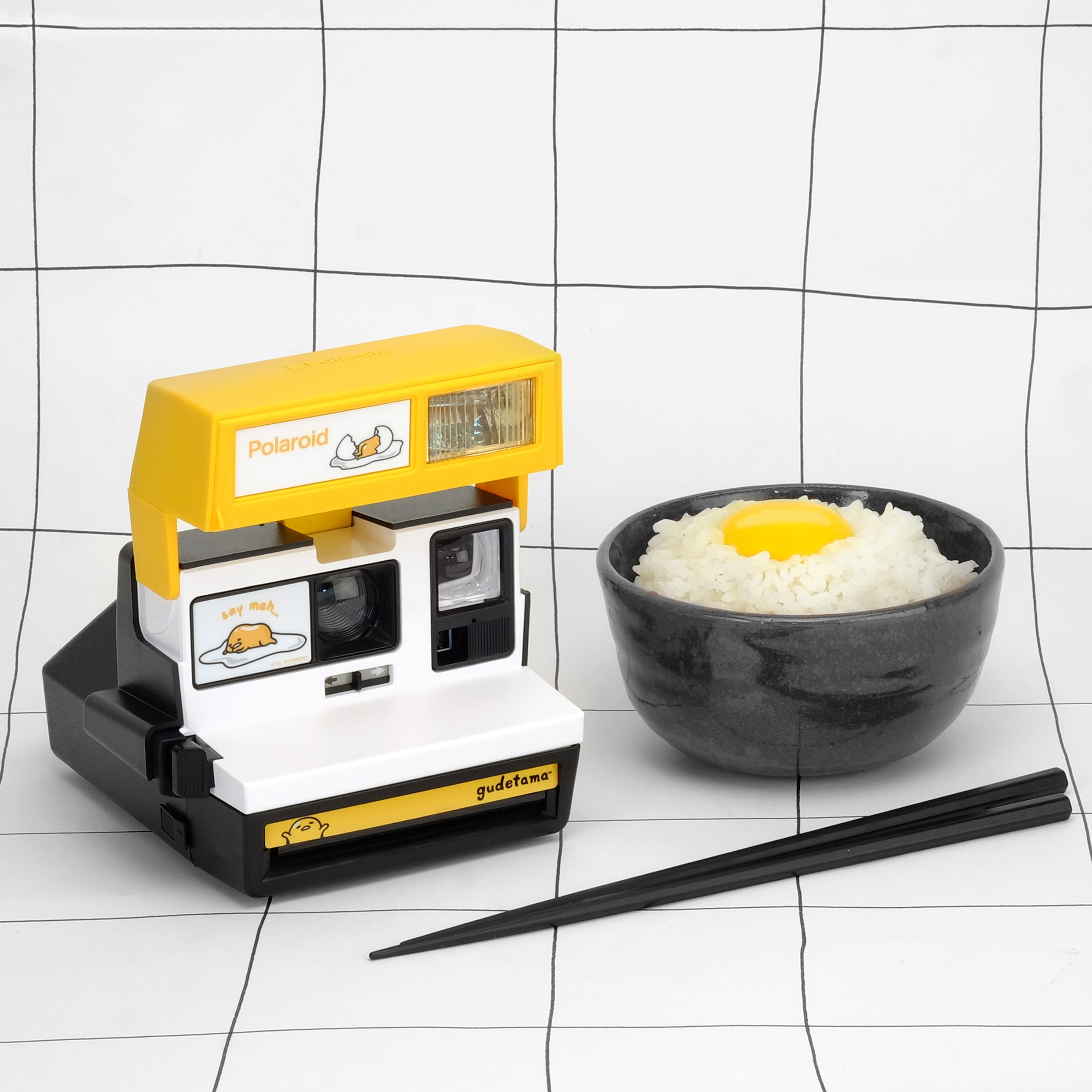 Gudetama x Polaroid Camera