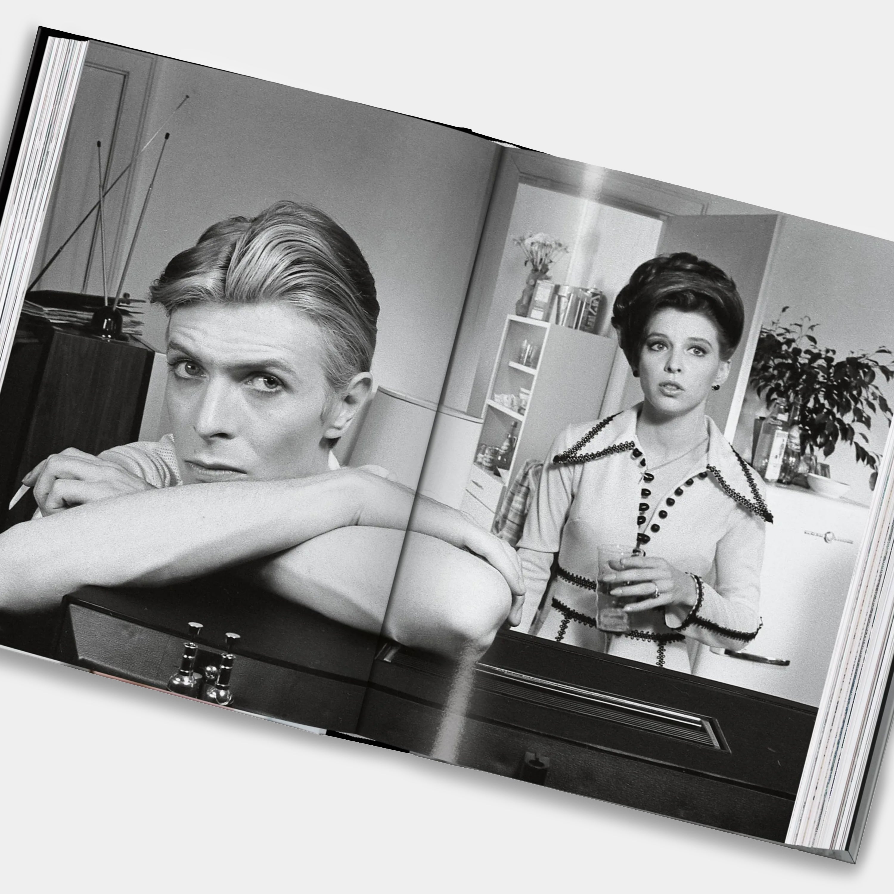 David Bowie: The Man Who Fell To Earth Book (40th ed.) Taschen Book