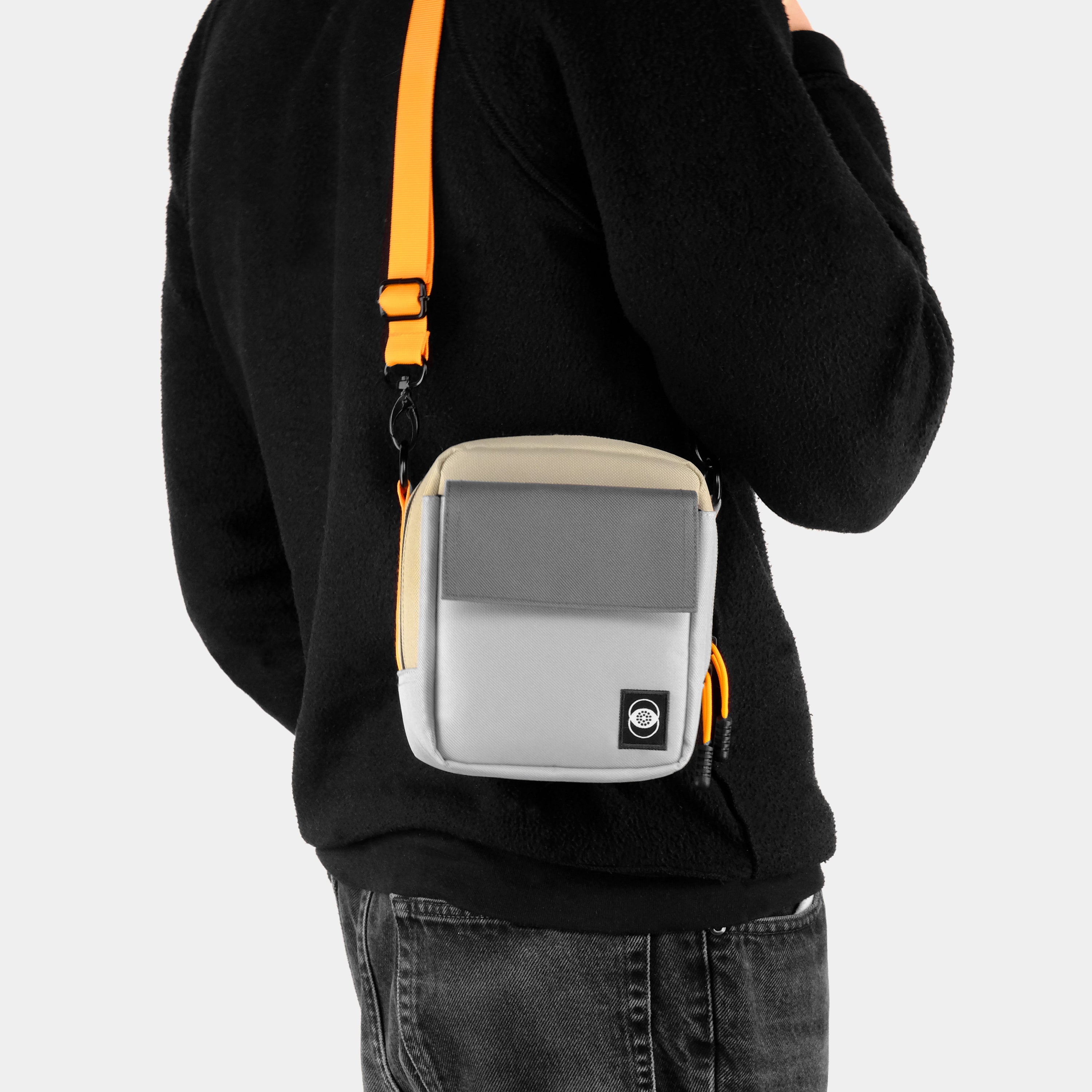 Discounted Retrospekt 600 Colorblock Camera Bag