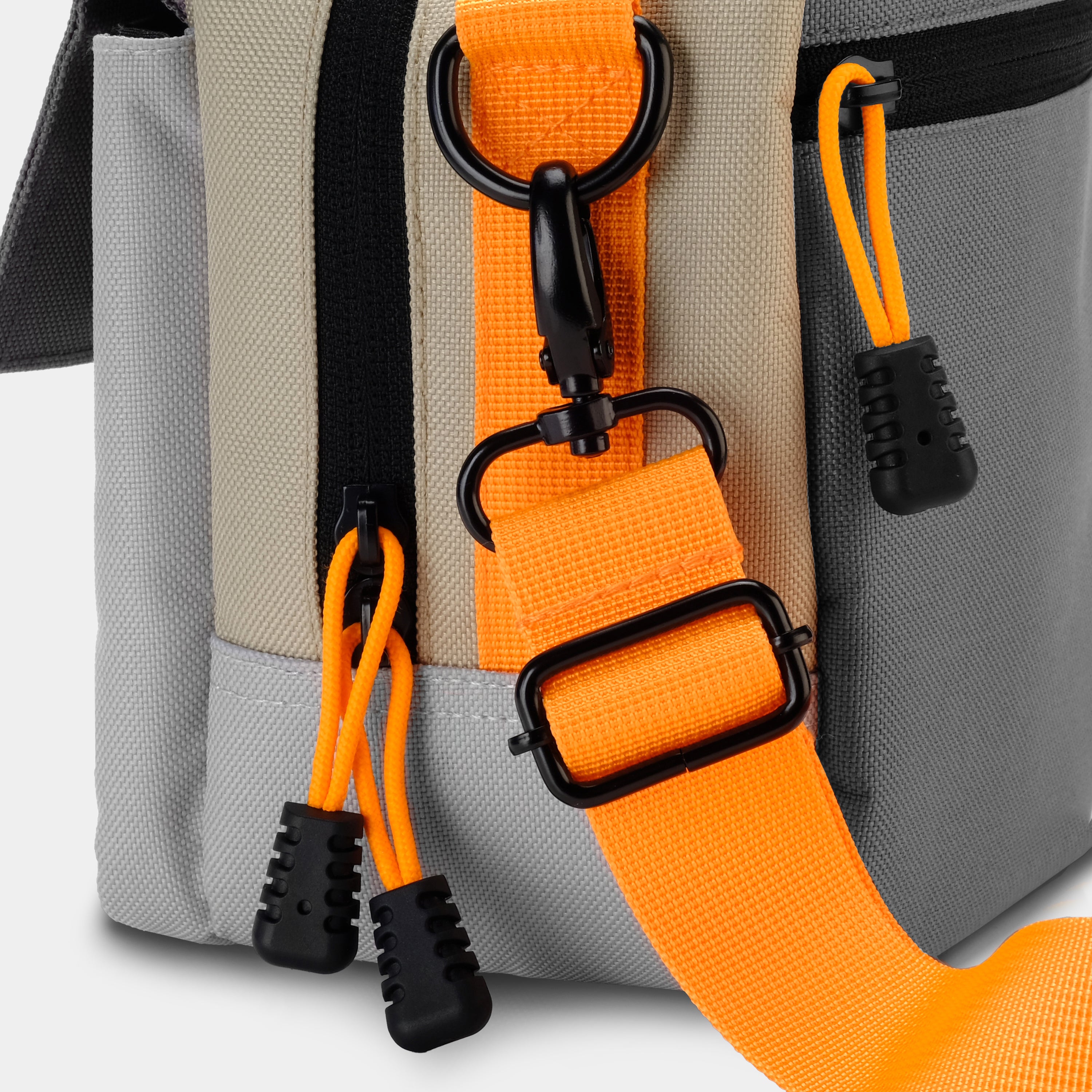 Discounted Retrospekt 600 Colorblock Camera Bag