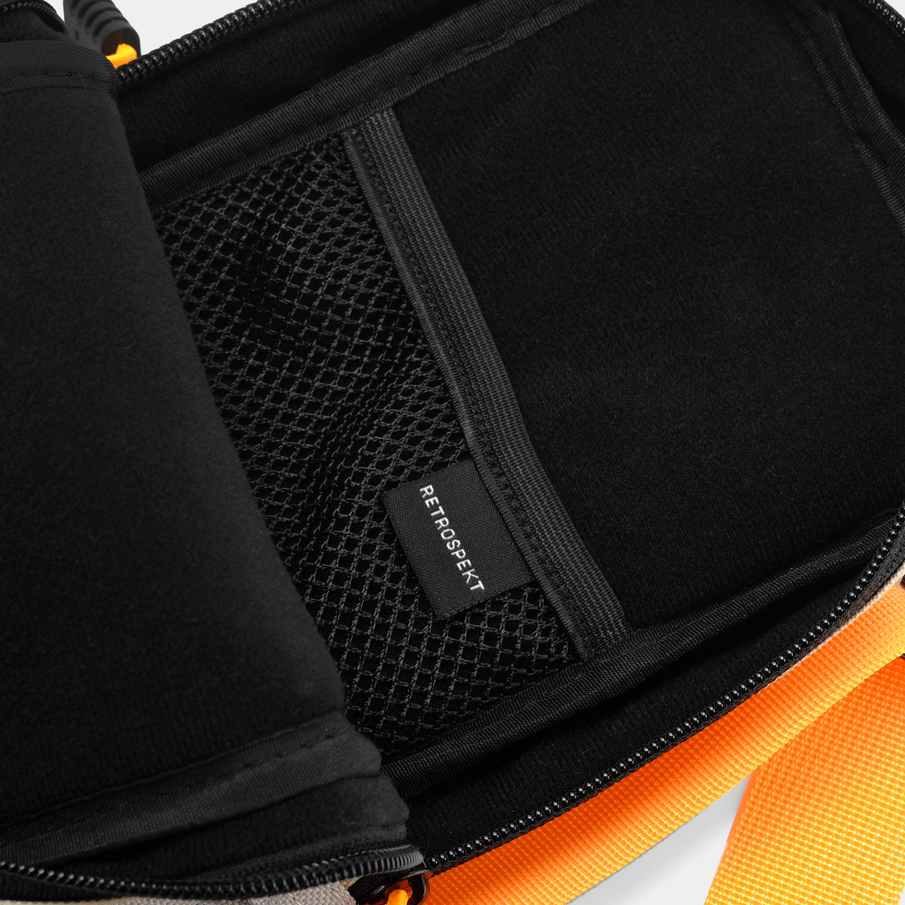 Discounted Retrospekt SX-70 Sonar Autofocus Colorblock Camera Bag