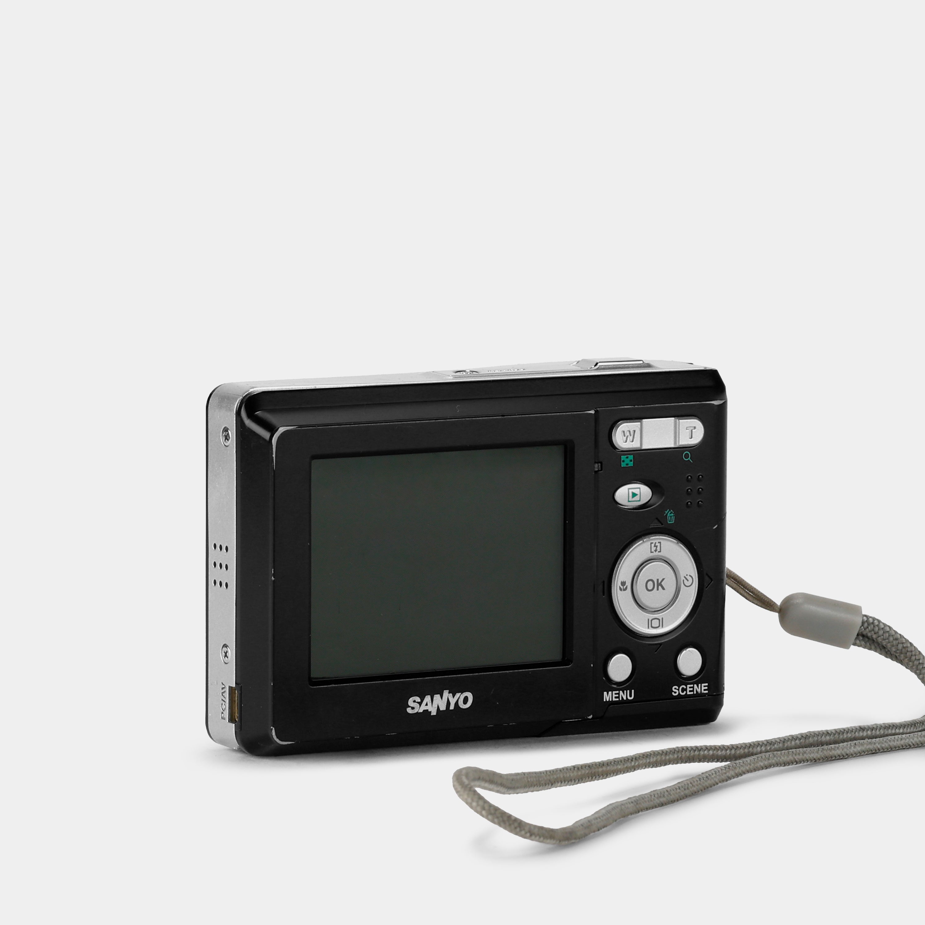 Sanyo VPC-S750 Digital Point and Shoot Camera