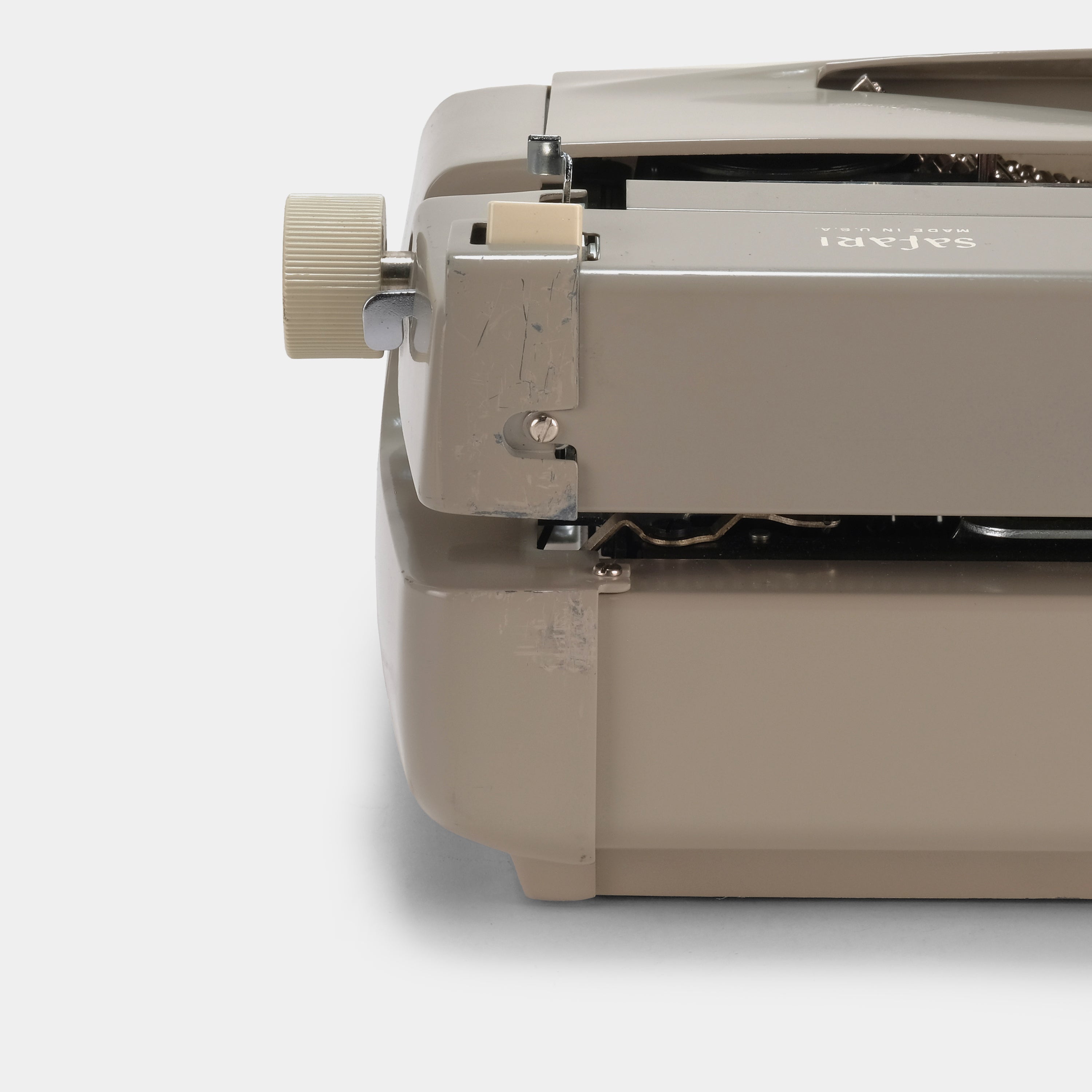 Royal Safari Tan Manual Typewriter and Case