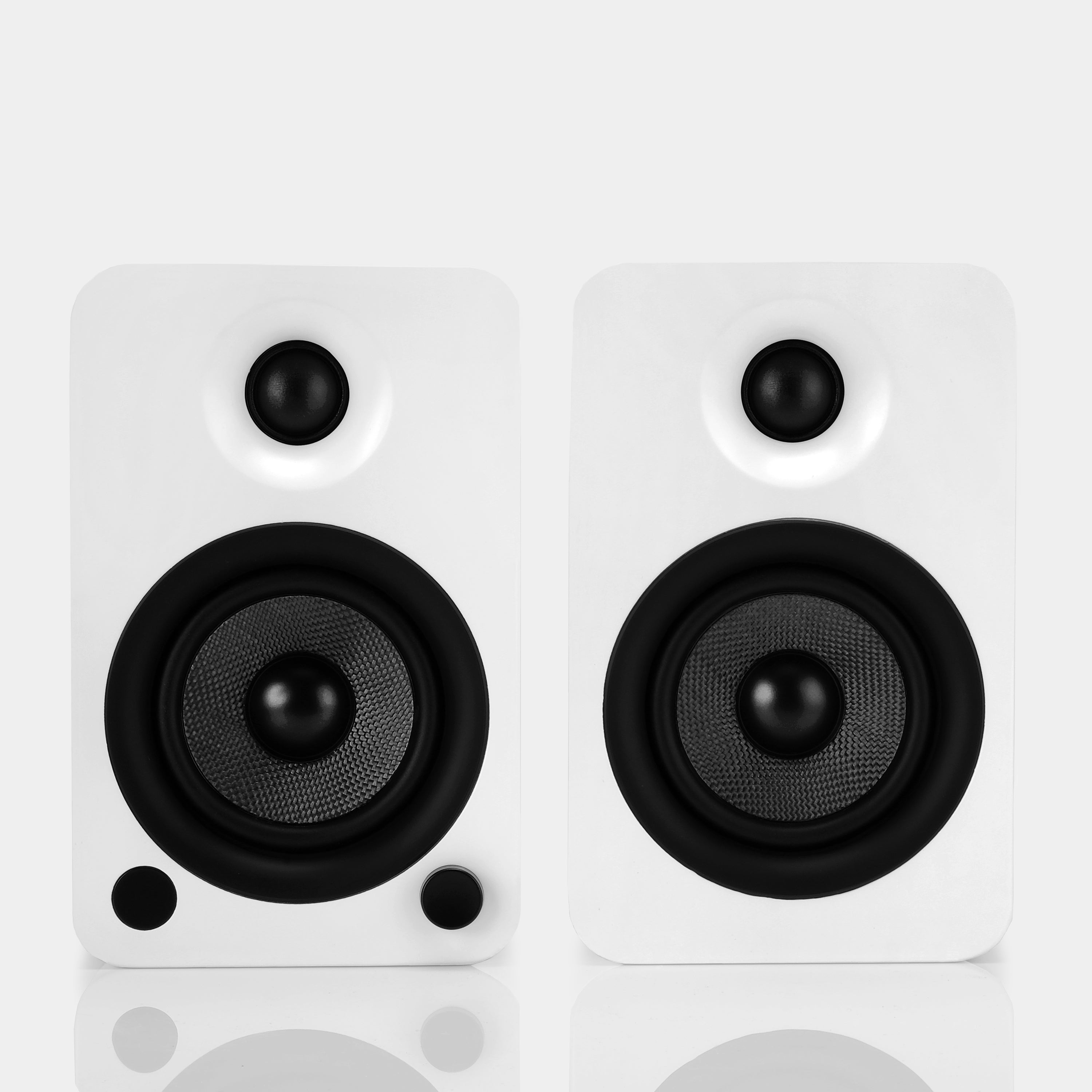 Kanto YU4 Powered Speakers - Matte White